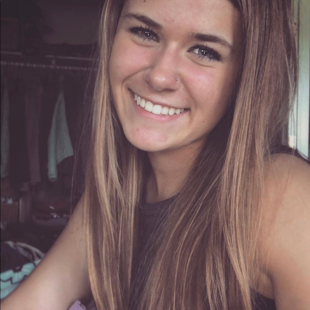 Meet your Posher, Madison